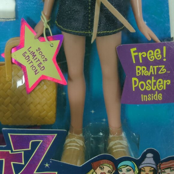 Bratz Beach Party Yasmin Doll 2002 Limited Edition NIB MGA Free Poster Vintage - Picture 10 of 12